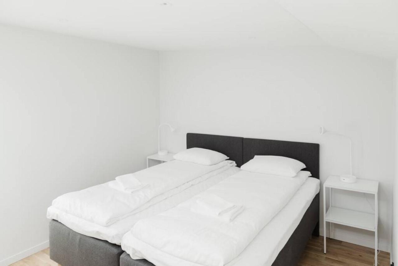 All In One Loft With Balcony And Free Parking 利丁厄 外观 照片